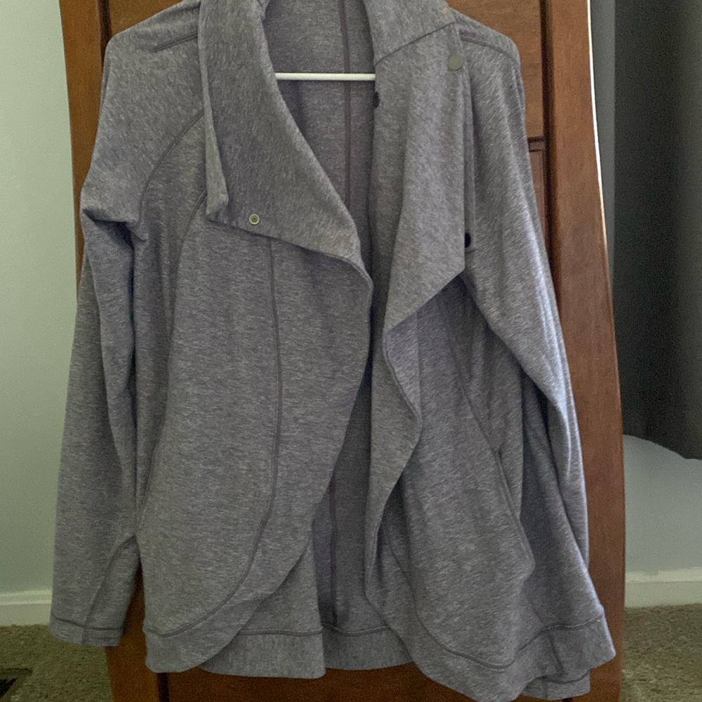 Lululemon wrap